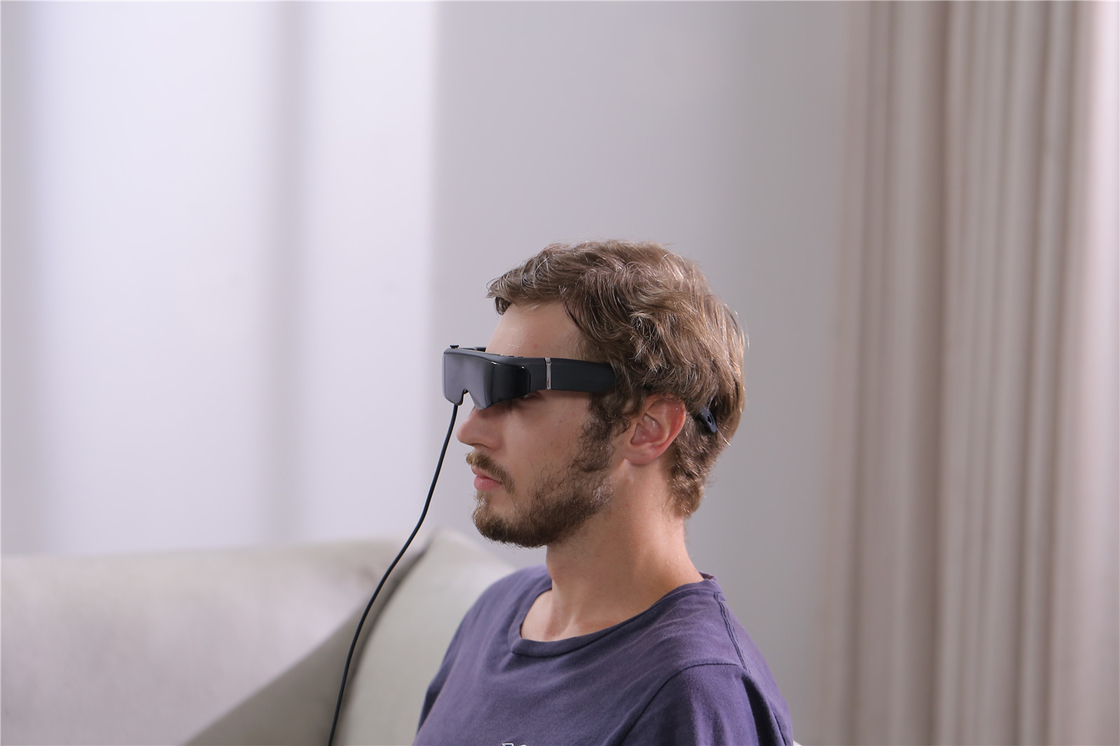 ΕΝΜΕΣΙ OEM & ODM 1920*1080 Ανάλυση 43° ΤΥΠΟΣ C VR Smart Glasses